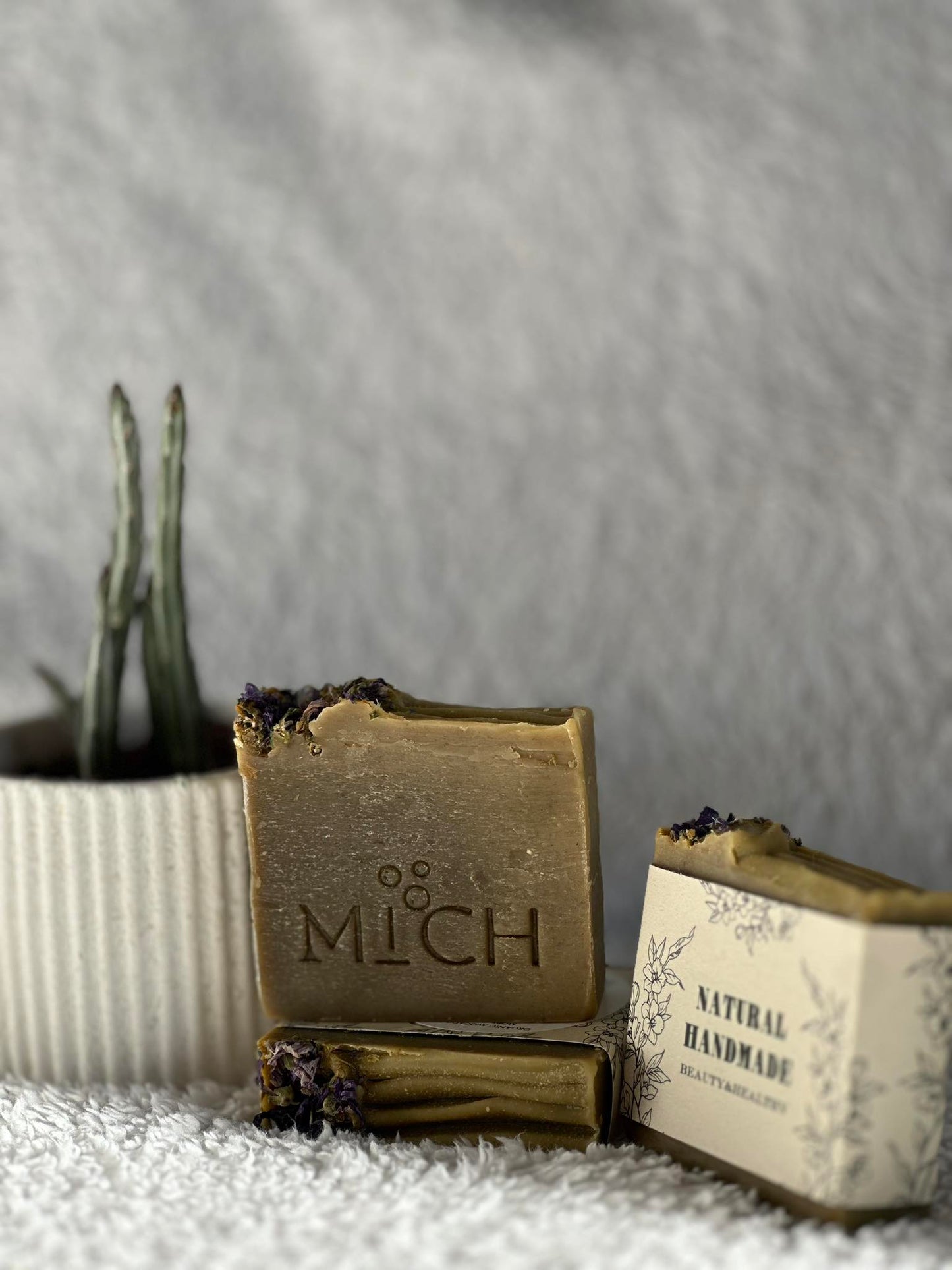 Repair and Glow Avocado Matcha (2 SCENTS)