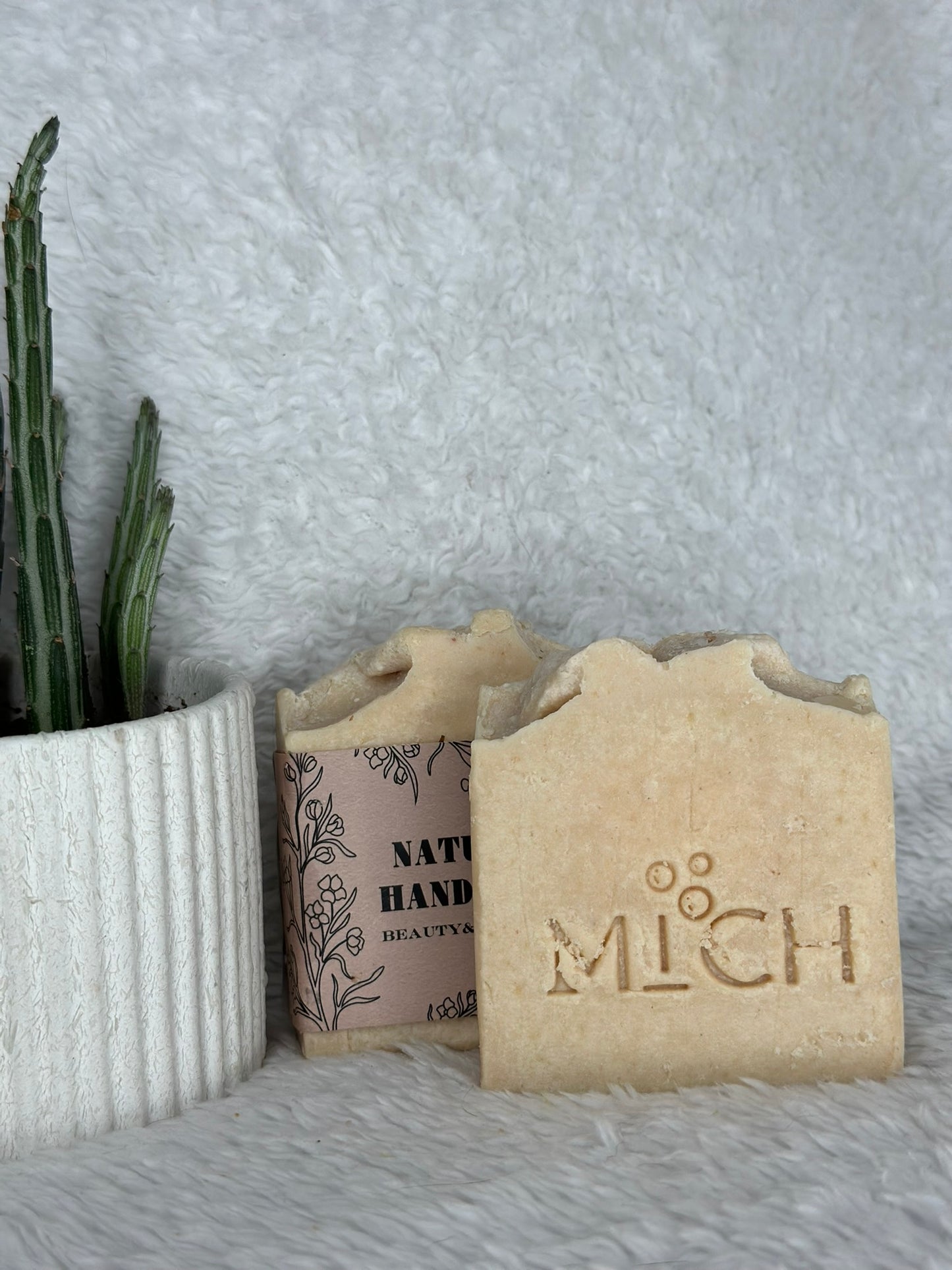 Luxurious Intense Cleansing Moisturizing Himalayan Salt